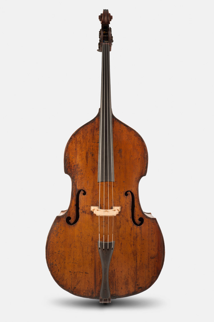 Contrabajo Antiguo